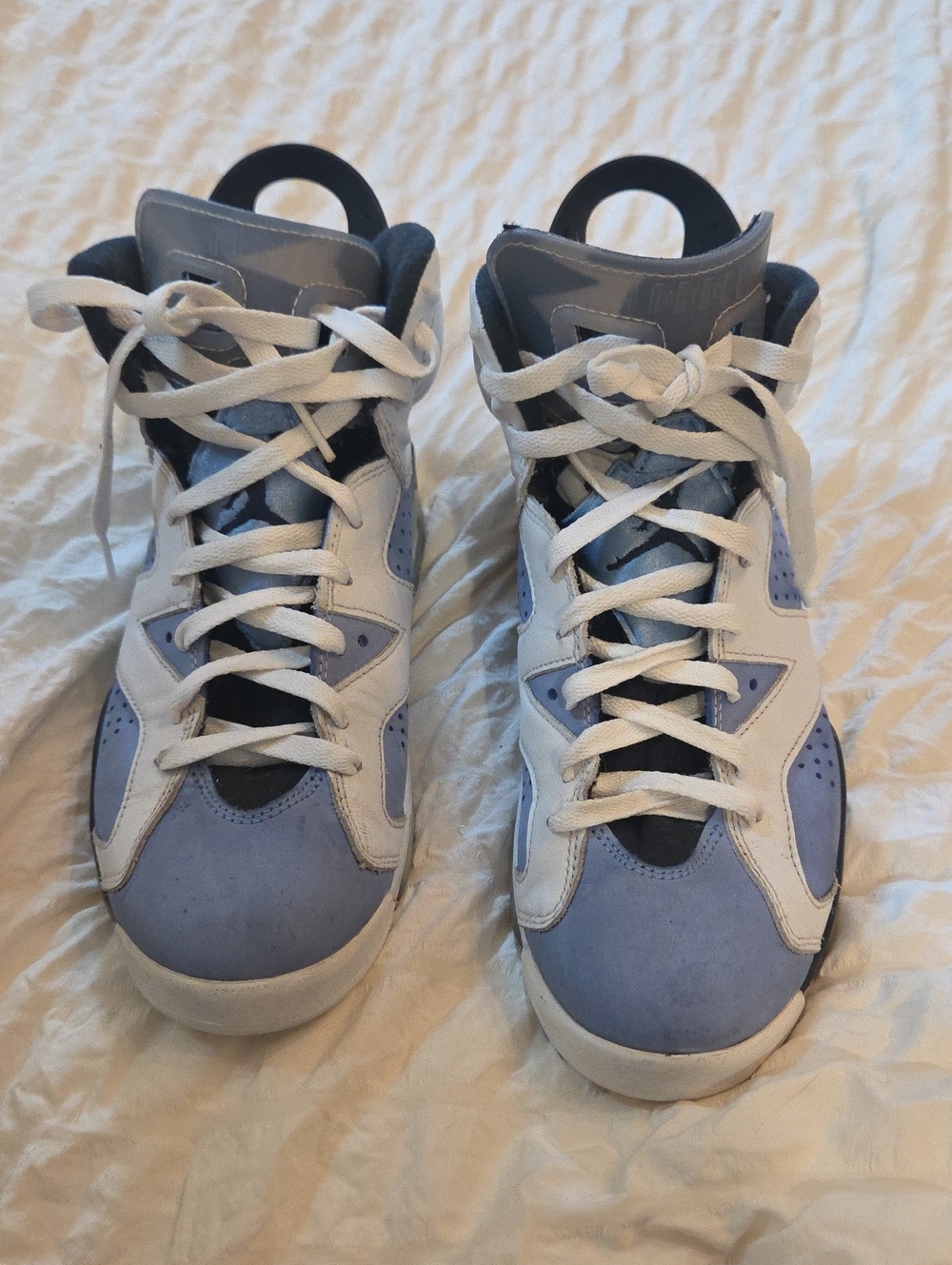Nike Jordan 6 Retro UNC Blue And White Men's High-Top Athletic Sneakers